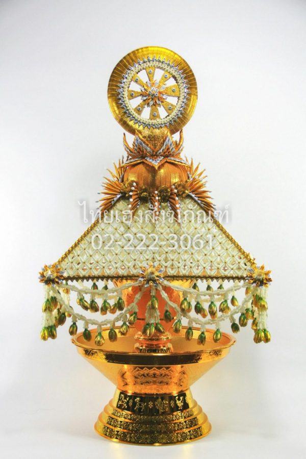 ครอบไตรธรรมจักรสีทอง ร้อยดอกรัก