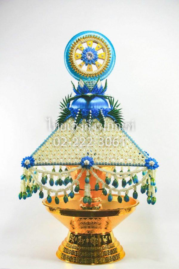 ครอบไตรธรรมจักรสีฟ้า ร้อยดอกรัก